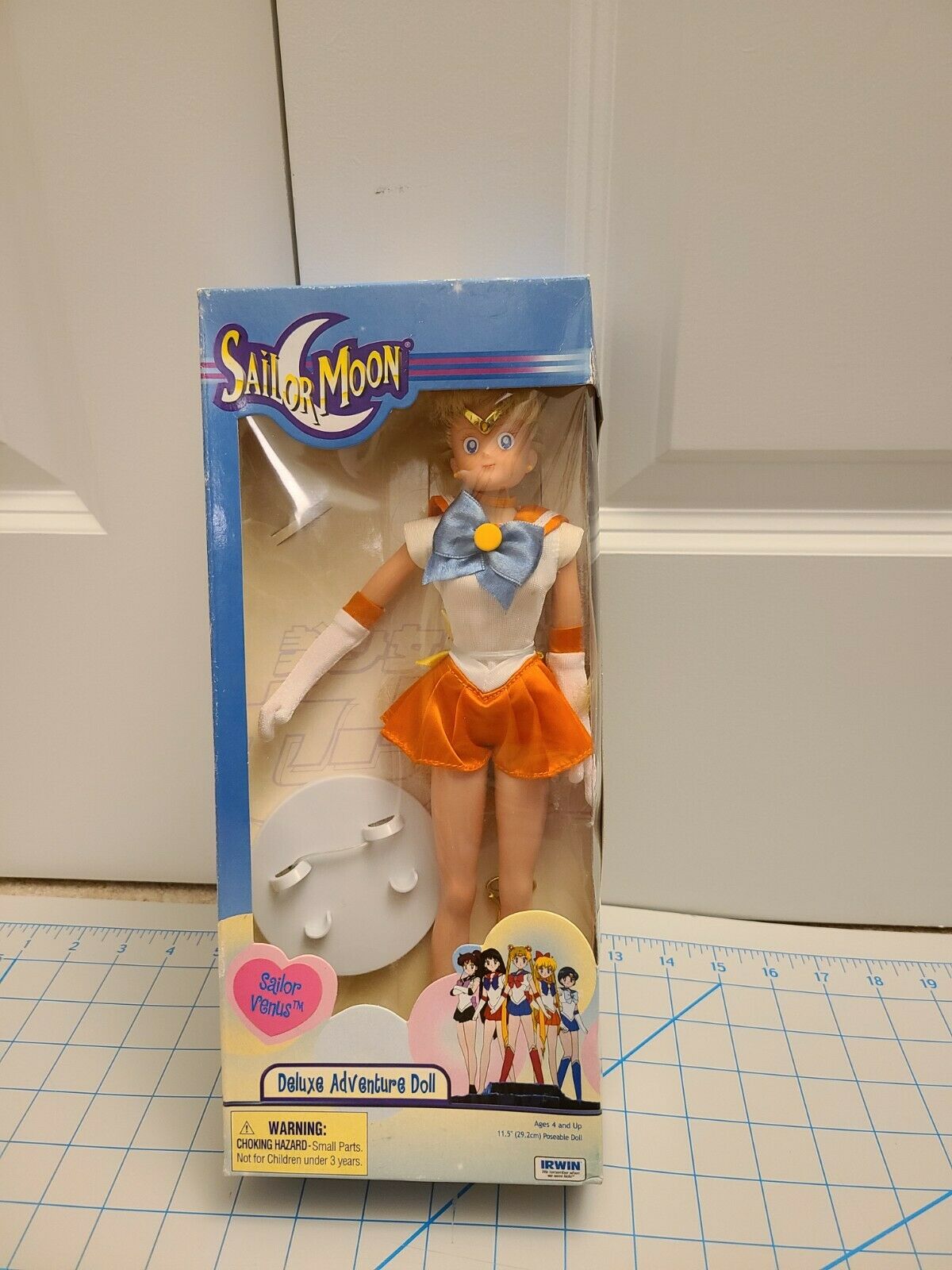 Sailor Moon: Sailor Venus 11.5 Inch Deluxe Adventure Doll Irwin 2000 Vintage